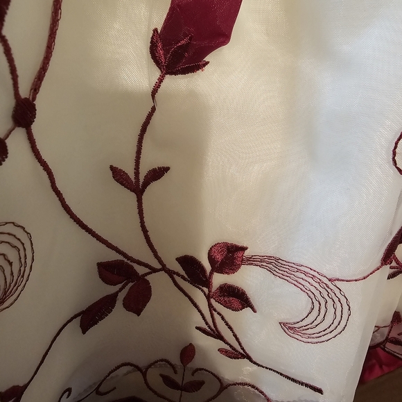 Swea Pea & Lilli Toddler Dress Size Large Burgundy & Cream Dress Floral Like New - Picture 2 of 6